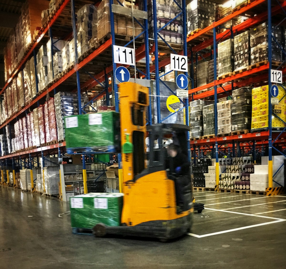 Measuring upright damage during an inspection