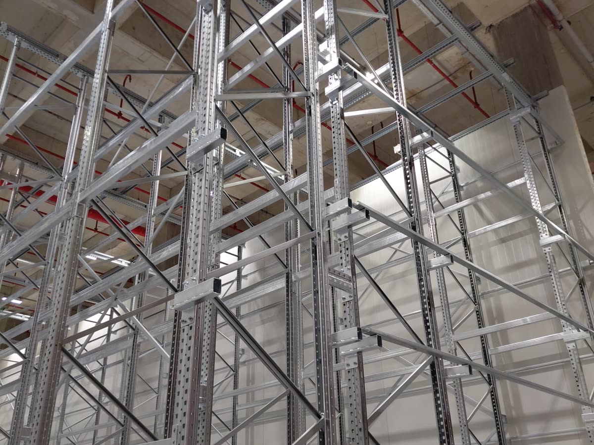 High galvanised uprights