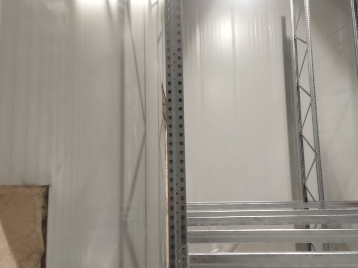 Panel wall and rack upright