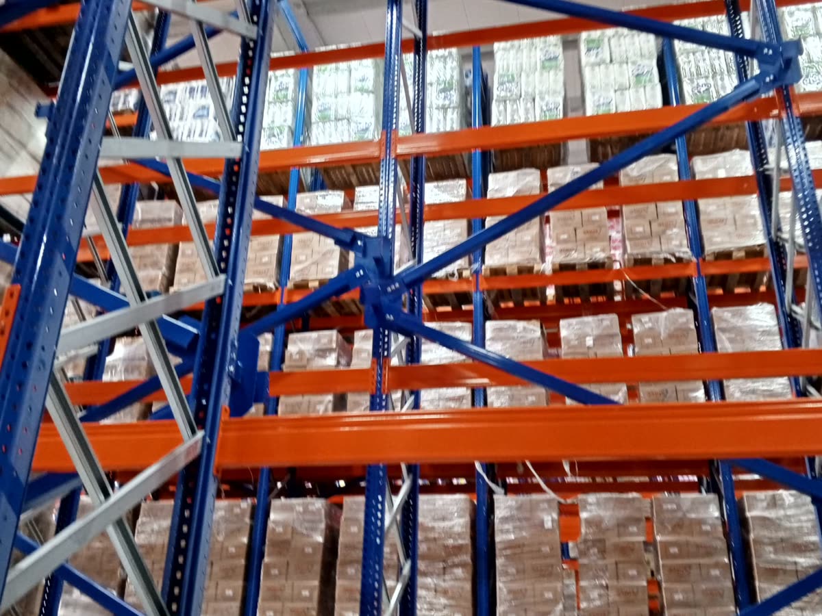 Loaded rack detail